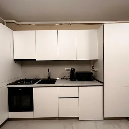 Apartment Cu Piscina