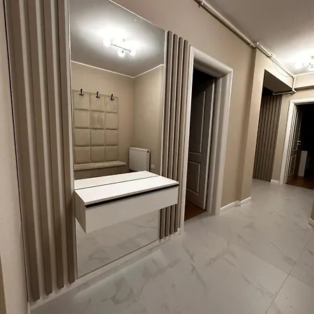 Apartment Cu Piscina Navodari